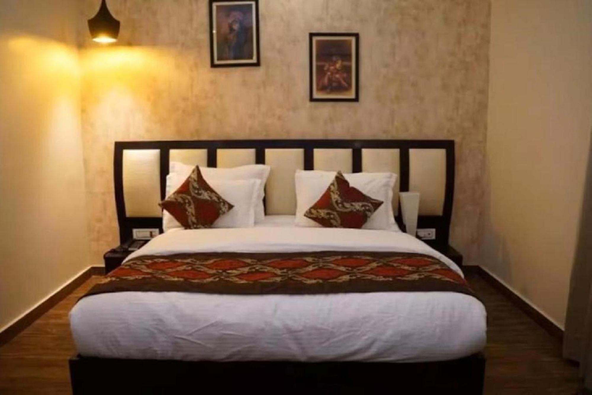 Hotel Suncity & Restaurant Hisar ภายนอก รูปภาพ